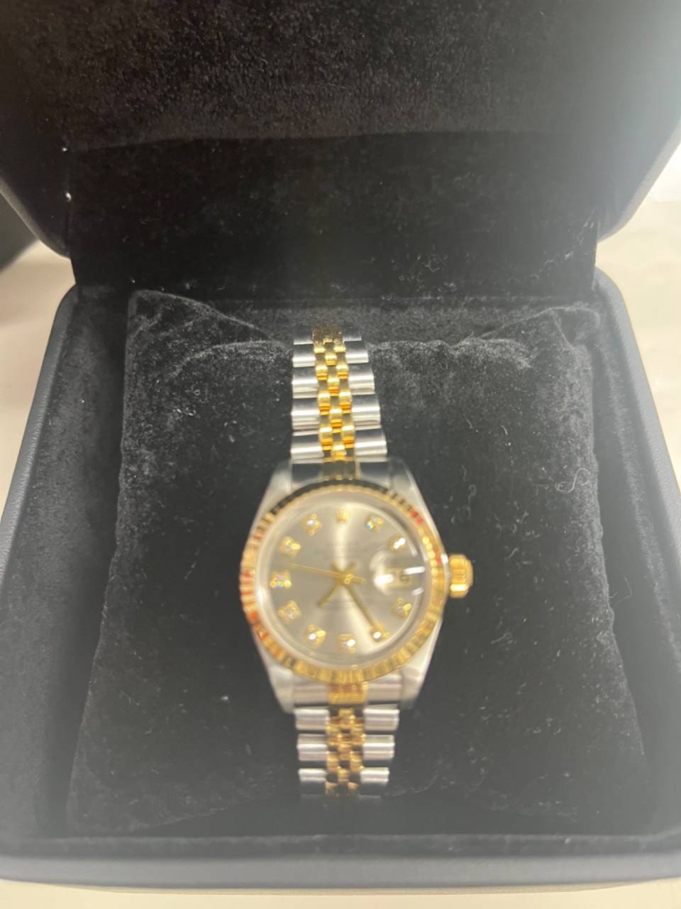 ロレックスのブランド時計を滋賀県草津市の女性からお買取しました。